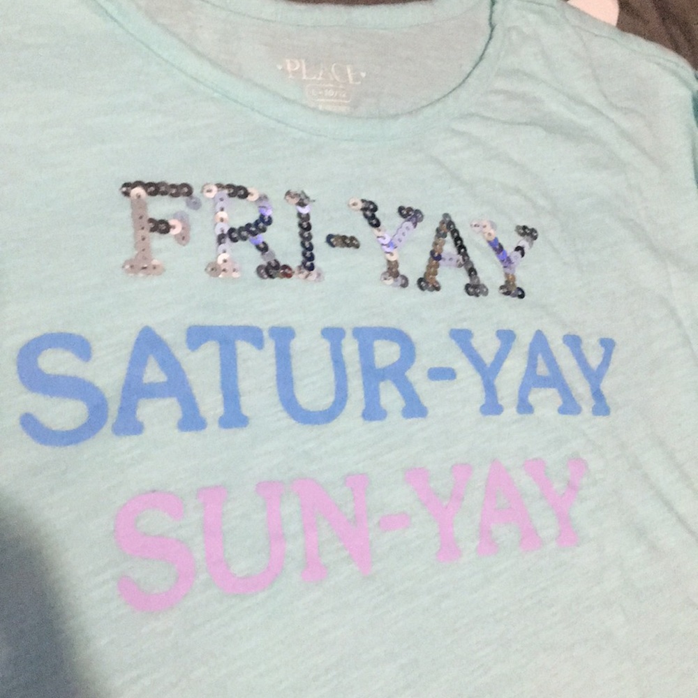 Weekend T-Shirt - Picture 2 of 4